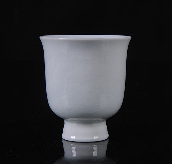 影青刻鳳鳥(niǎo)杯